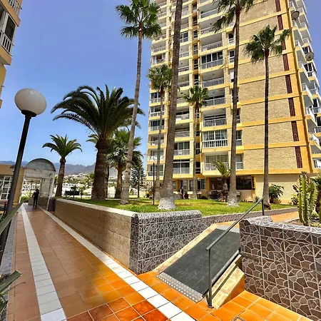 Playa De Americas - Torres De Yomely